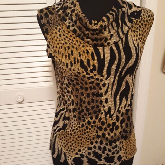 West End Petites Stretch Lace Animal Print Top Sleeveless Cowl Neck Size PS - Picture 1 of 6
